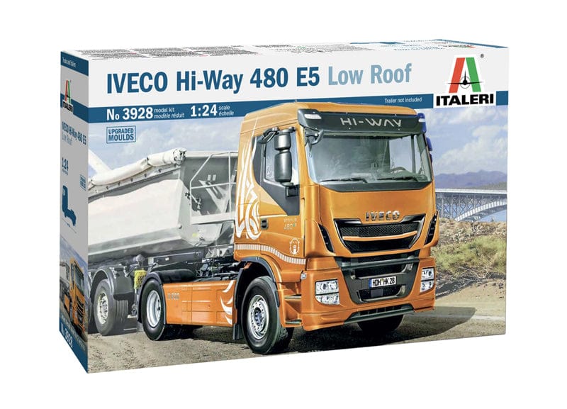 Italeri 1/24 IVECO Hi-Way 480 E5 Low Roof Italeri PLASTIC MODELS