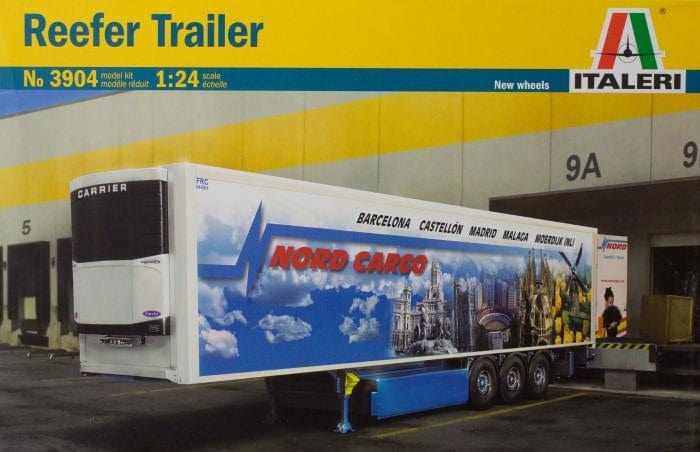 Italeri 1/24 Reefer Trailer Plastic Model Kit Italeri PLASTIC MODELS