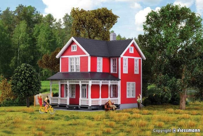Kibri HO Swedish 2-Story House - Kit - Red - 6 x 3-9/16 x 4-13/16"  15.2 x 9 x 12.2cm - Hobbytech Toys