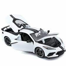 Maisto 1/18 2020 Chevrolet Corvette Stingray Coupe High Wing - White - Hobbytech Toys