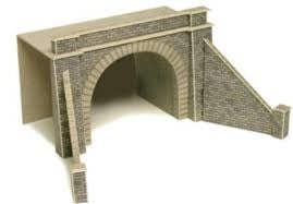Metcalfe Pn142 N Tunnel Entrances Double Track Metcalfe TRAINS - N SCALE