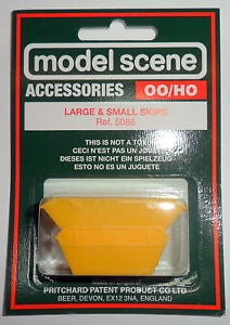 Model Scene OO Large And Small Skips Yellow Peco TRAINS - HO/OO SCALE