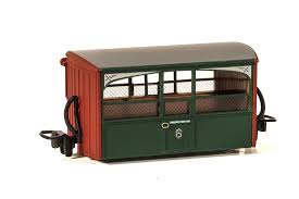 Peco GR-561 Scale Wagon FR Bug Box Coach Zoo Car Early Preservation Livery Peco TRAINS - N SCALE