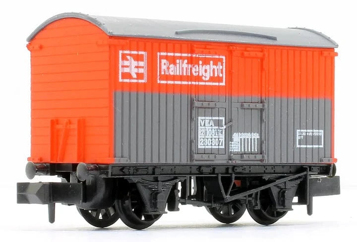 Peco NR42R N Br Box Van BR Railfreight - Hobbytech Toys