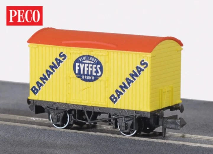 Peco NRP140 N Refrigerated Box Fyffes - Hobbytech Toys