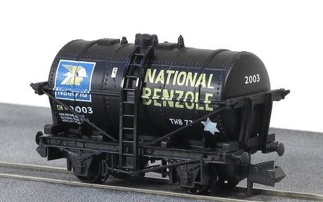 Peco NRP181 N National Benzole Tank Wagon #2003 - Hobbytech Toys