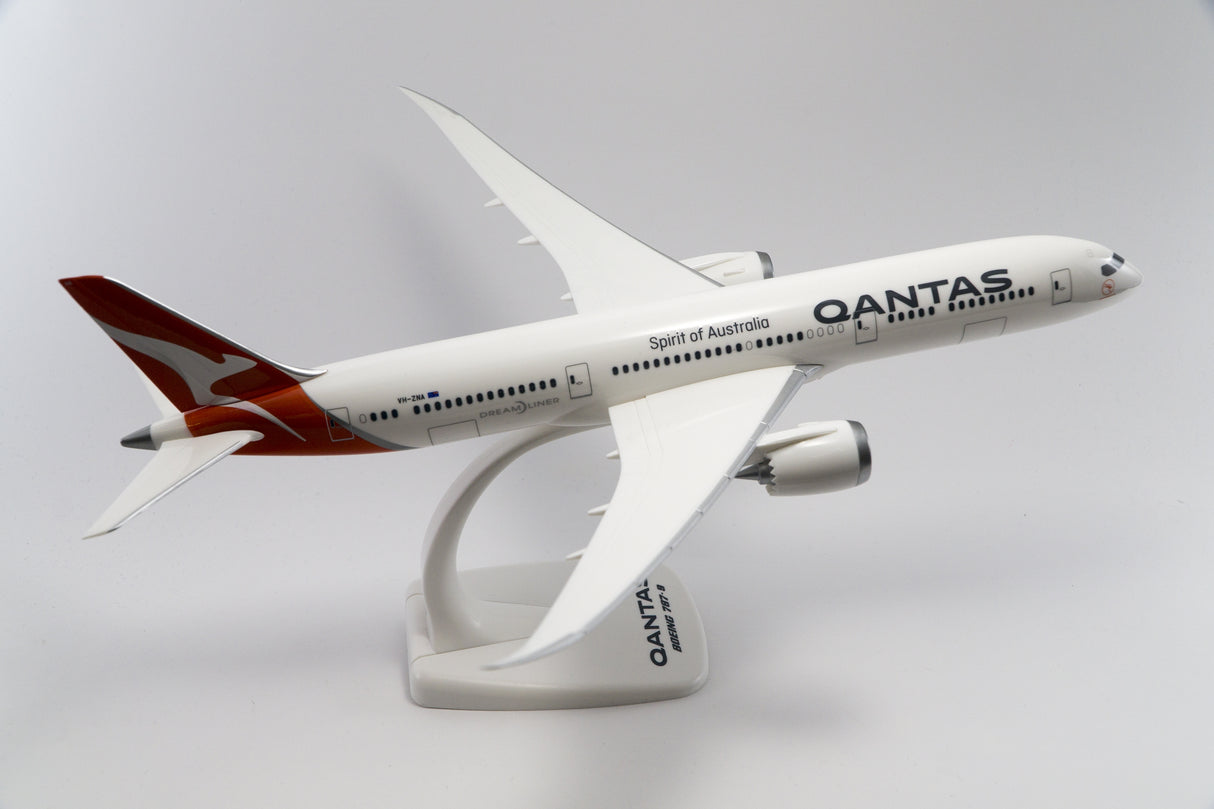 Ppc 1/200 B787-9 Qantas New Livery NULL DIE-CAST MODELS