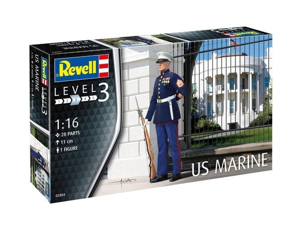 Revell 1/16 Us Marine Sergeant Revell PLASTIC MODELS