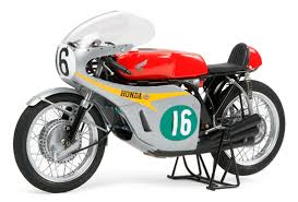 Tamiya 1/12 Honda Gp Racer Rc166 Tamiya PLASTIC MODELS