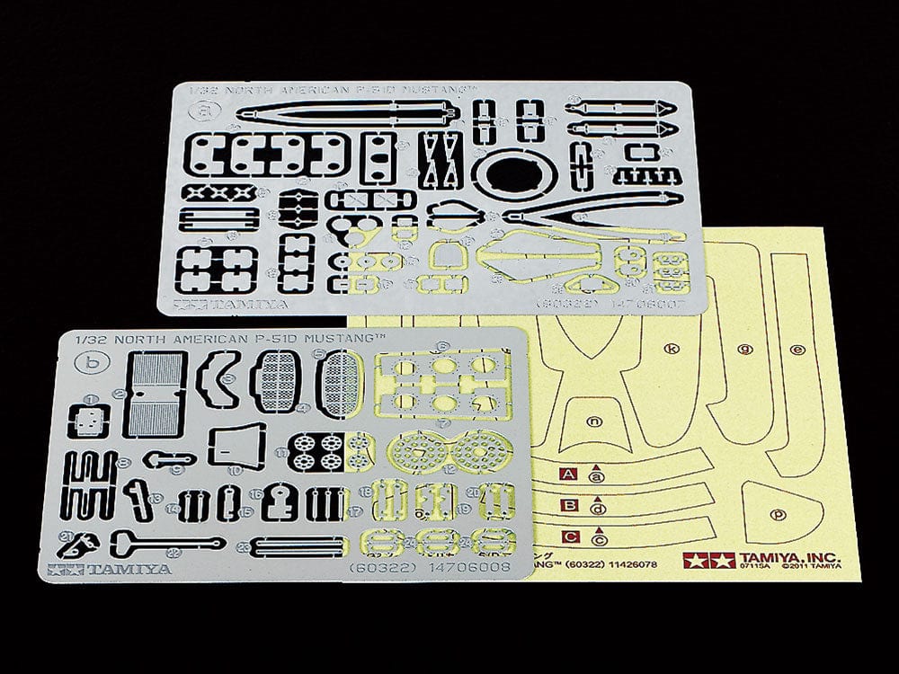 Tamiya 1/32 North American F-51D Mustang Tamiya PLASTIC MODELS