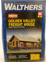 Walthers Cornerstone HO Golden Valley Freight House - Kit - 8-3/8 x 3-3/8 x 3-1/4in 20.9 x 8.4 x 8.1cm Walthers Cornerstone TRAINS - HO/OO SCALE