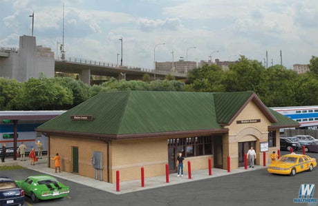 Walthers Cornerstone HO Modern Suburban Station - Kit - 10-7/16 x 6-1/2 x 3-1/8in 26.5 x 16.5 x 7.9cm Walthers Cornerstone TRAINS - HO/OO SCALE