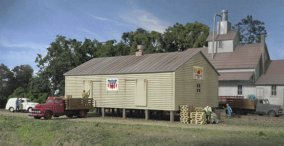 Walthers Cornerstone N Co-Operative Storage Shed on Pilings - Kit - 4-1/4 x 2-3/4 x 2-1/4in 10.6 x 6.8 x 5.6cm Walthers Cornerstone TRAINS - N SCALE