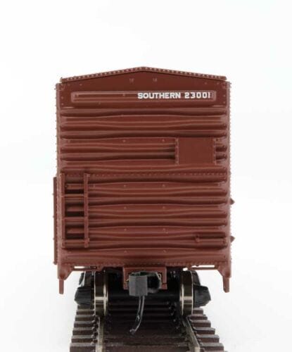 Walthers Mainline HO 40ft ACF Modernized Welded Boxcar w/8ft Youngstown Door - Ready to Run - Southern #23001 - Hobbytech Toys