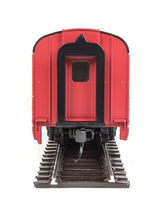 Walthers Mainline HO 85ft Budd Large-Window Coach - Ready to Run - Southern Pacific(TM) (Daylight; red, orange, black) - Hobbytech Toys