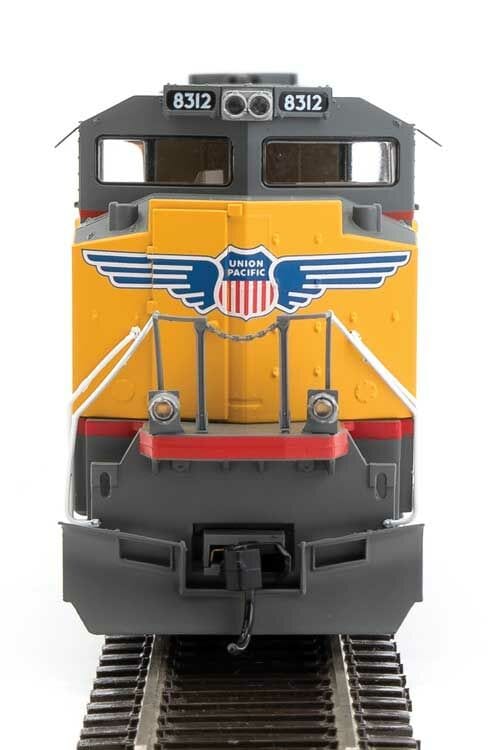 Walthers Mainline HO EMD SD70ACe - ESU(R) Sound & DCC - Union Pacific(R) #8312 (Armour Yellow, gray; Red Sill, U.S. Flag, High Headlig - Hobbytech Toys