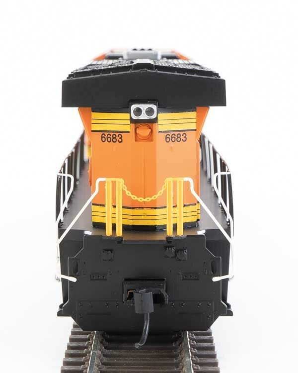 Walthers Mainline HO GE ES44AC Evolution Series GEVO - Standard DC - BNSF Railway #6683 - Hobbytech Toys