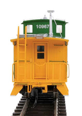 Walthers Proto HO DM&IR Class G2 Wood Caboose - Ready to Run - Burlington Northern #10977 - Hobbytech Toys