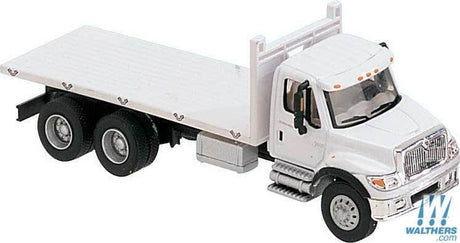 Walthers SceneMaster HO International(R) 7600 3-Axle Flatbed Truck - Assembled - White with Railroad Maintenance-of-Way Logo Decals Walthers SceneMaster TRAINS - HO/OO SCALE